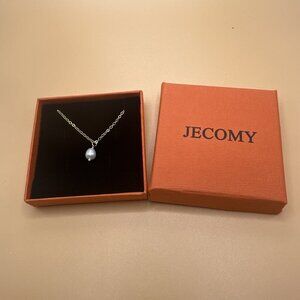 Jecomy Dainty Pearl Gold tone 19|" necklace NIB